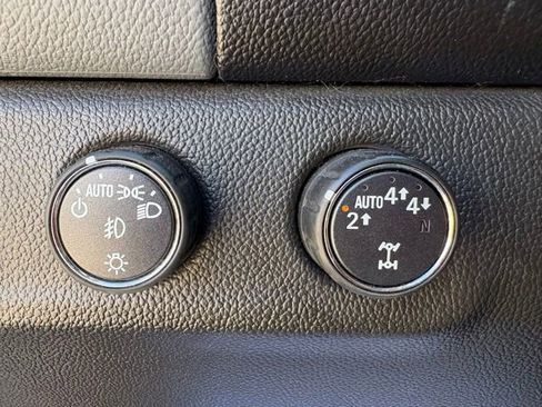 Used 2018 Chevrolet Colorado Z71 AWD/4WD image 20
