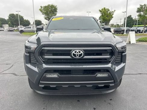 Used 2024 Toyota Tacoma SR5 AWD/4WD image 2