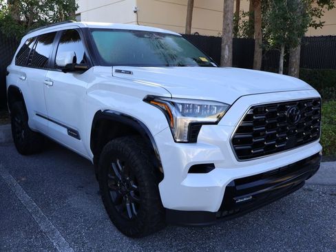 Certified 2025 Toyota Sequoia Platinum image 6