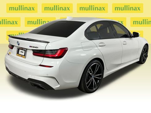 Used 2020 BMW M340i xDrive w/ Premium Package image 4