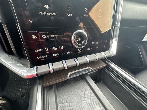 New 2026 GMC Acadia Denali w/ Super Cruise Package image 20