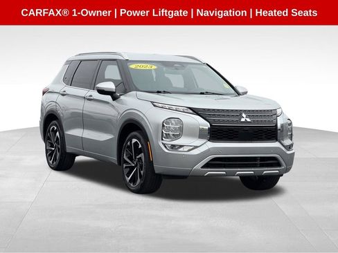 Used 2023 Mitsubishi Outlander SEL FWD image 1