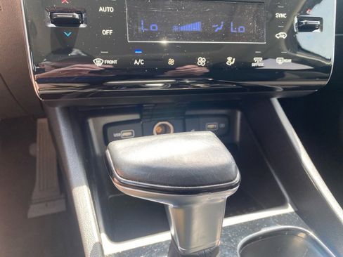 Used 2022 Hyundai Tucson SEL w/ Convenience Package FWD image 22