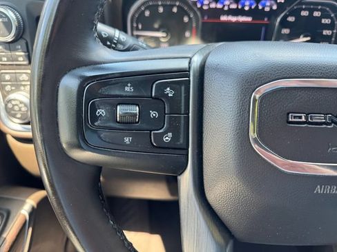 Used 2023 GMC Sierra 2500 Denali w/ Denali Ultimate Package AWD/4WD image 15