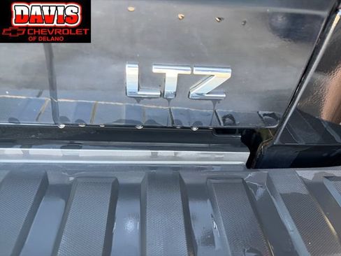 Used 2015 Chevrolet Silverado 1500 LTZ w/ LTZ Plus Package AWD/4WD image 21