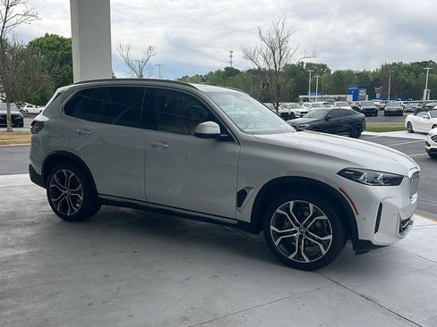 New 2026 BMW X5 xDrive40i image 7