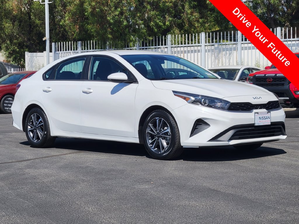 Used 2024 Kia Forte LXS FWD image 31