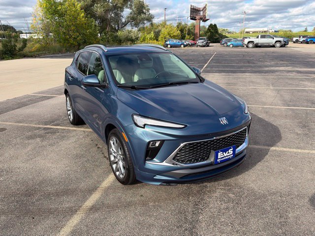 Used 2024 Buick Encore GX Avenir w/ Avenir Convenience Package FWD image 8