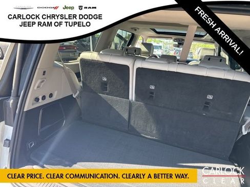 Used 2024 Jeep Wagoneer 4WD w/ Premium Group I image 38