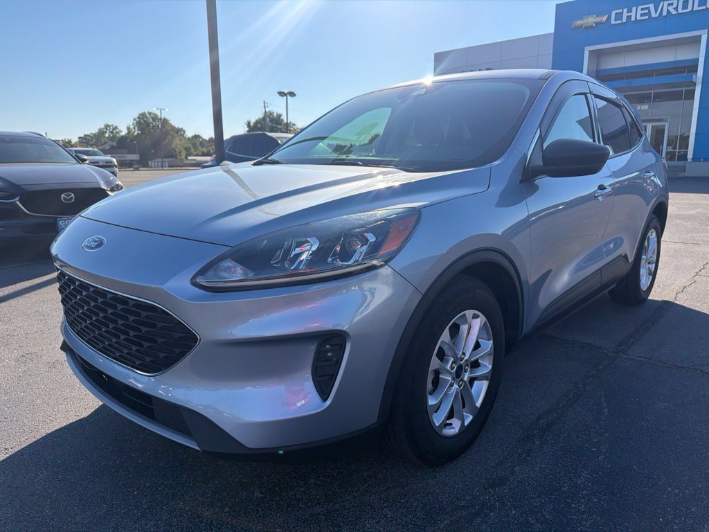 Used 2022 Ford Escape SE w/ Convenience Package FWD image 7
