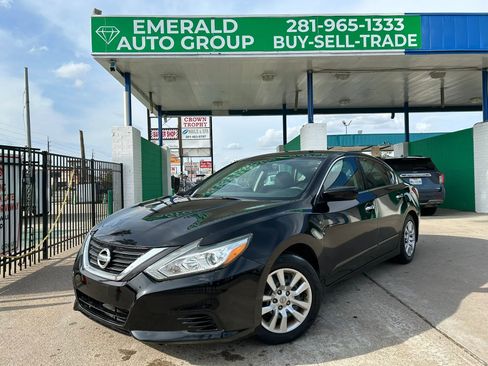 Used 2018 Nissan Altima 2.5 S image 1