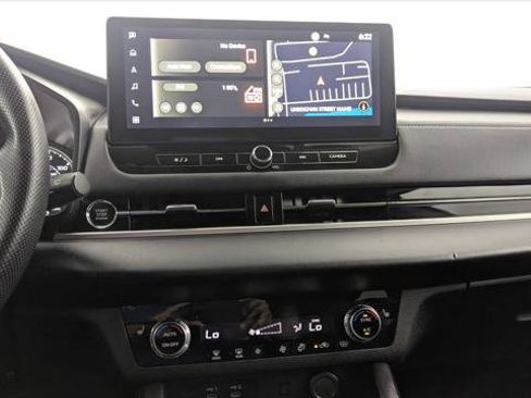 Used 2025 Mitsubishi Outlander SE AWD/4WD image 29