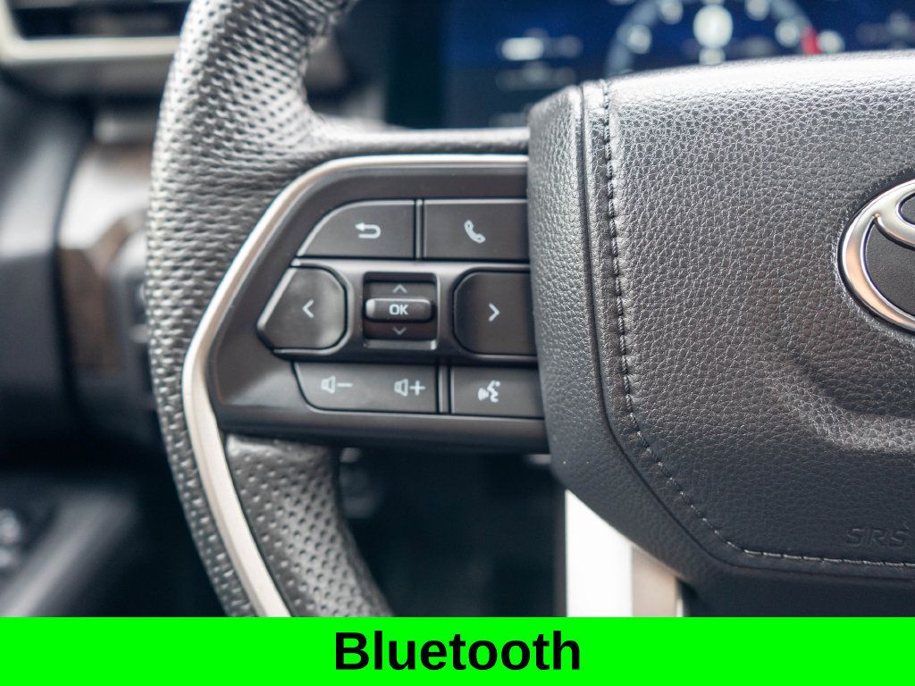 Used 2024 Toyota Tacoma Limited AWD/4WD image 20