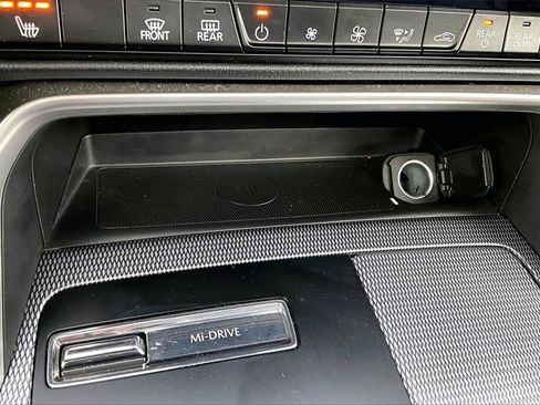 Certified 2025 MAZDA CX-90 3.3 Turbo w/ Premium Sport Pkg image 26