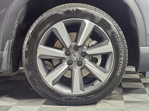 Used 2023 Honda Pilot Elite image 9