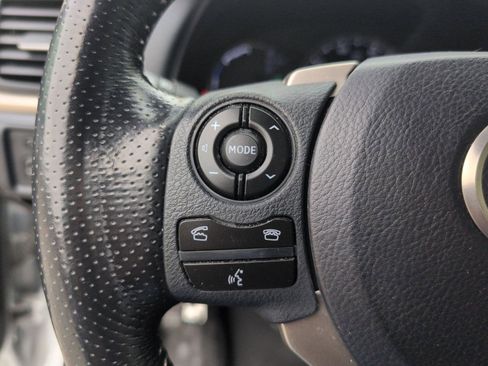 Used 2016 Lexus CT 200h image 18