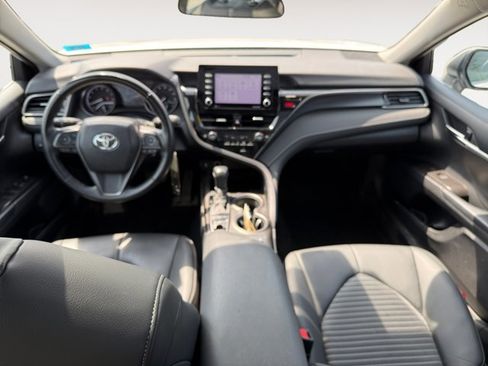 Certified 2022 Toyota Camry SE w/ Cold Weather Package AWD/4WD image 13