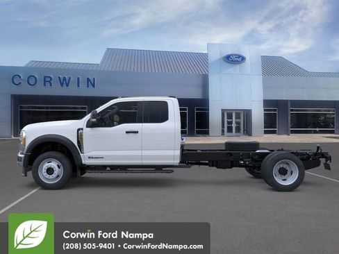 New 2026 Ford F550 4x4 Supercab Super Duty image 4