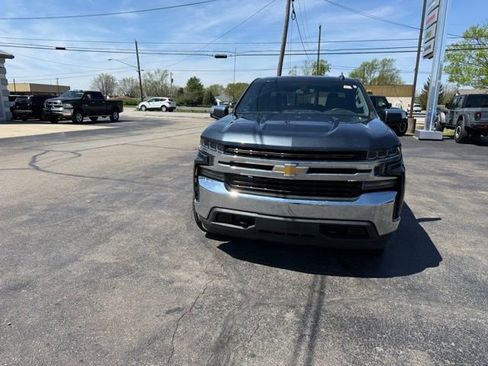 Used 2021 Chevrolet Silverado 1500 LT w/ All Star Edition Plus image 2