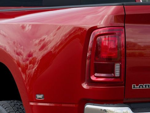 New 2026 RAM 3500 Laramie w/ Max Tow Package AWD/4WD image 10