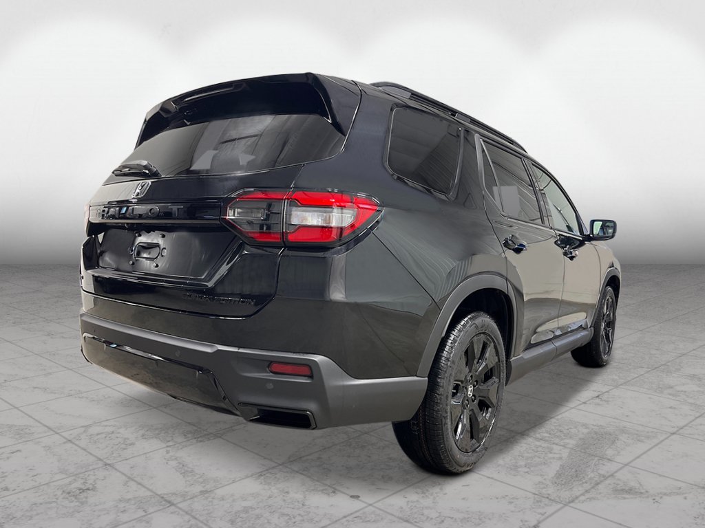New 2026 Honda Pilot Black Edition image 5