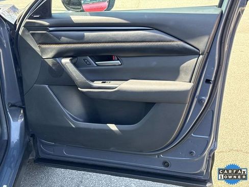 Used 2025 MAZDA CX-50 AWD 2.5 Hybrid w/ Premium Pkg image 8