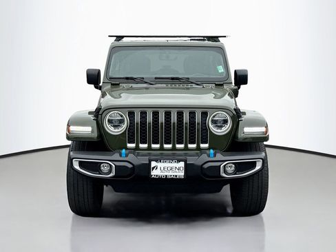 Used 2022 Jeep Wrangler Unlimited Sahara AWD/4WD image 2