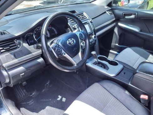 Used 2013 Toyota Camry SE image 10