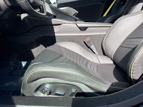 Certified 2020 Chevrolet Corvette Stingray Premium Cpe w/ 3LT Preferred Equipment Group RWD image 27
