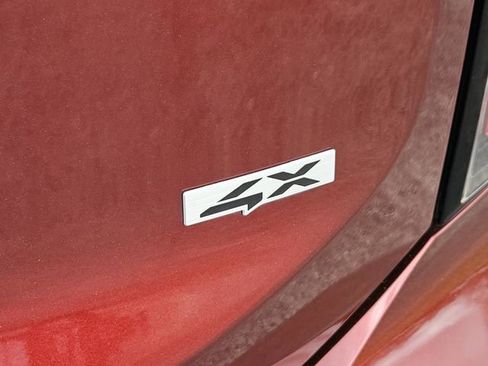 Used 2023 Kia Telluride SX Prestige image 12