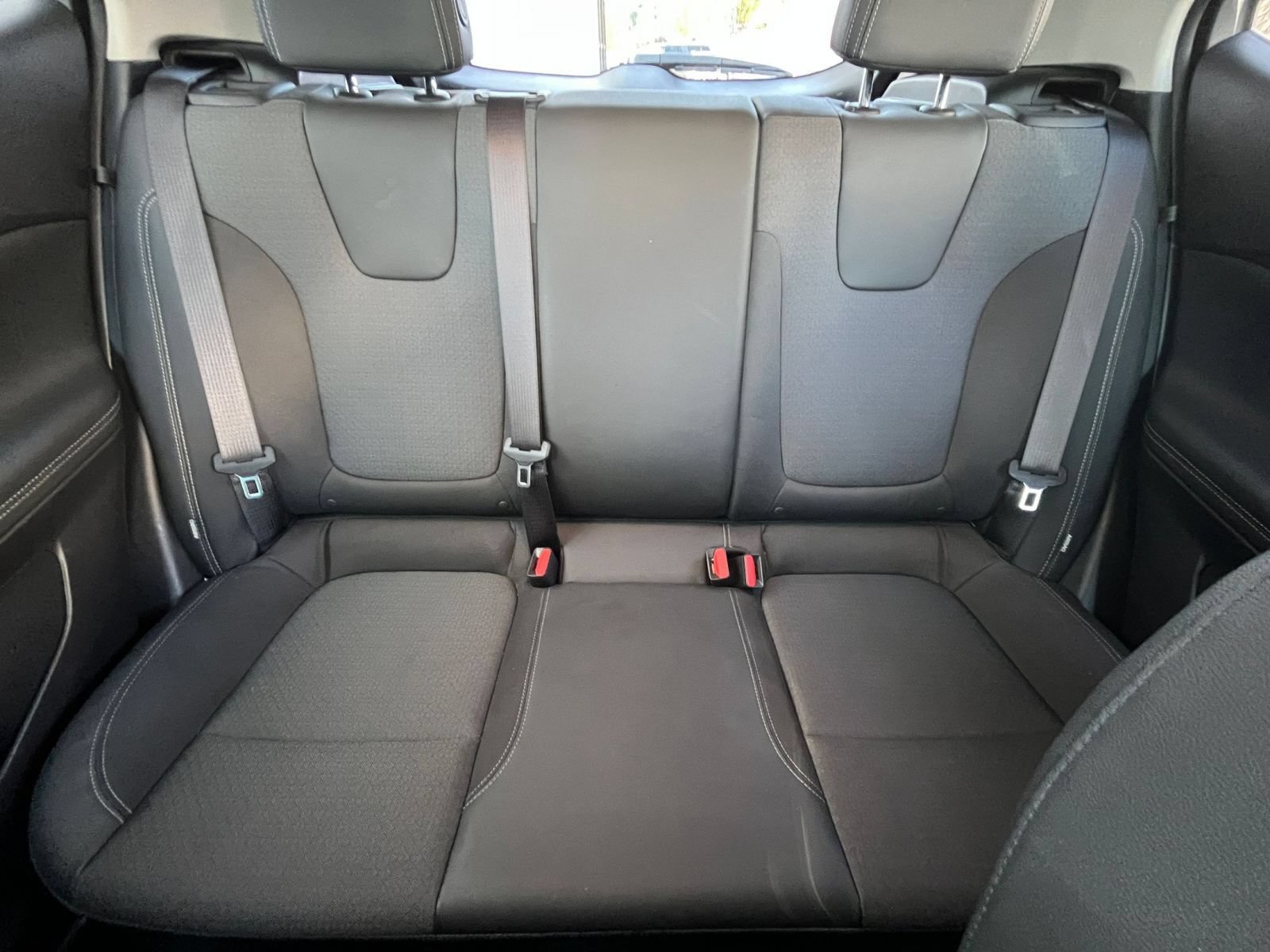 Used 2025 Buick Encore GX Preferred FWD image 36