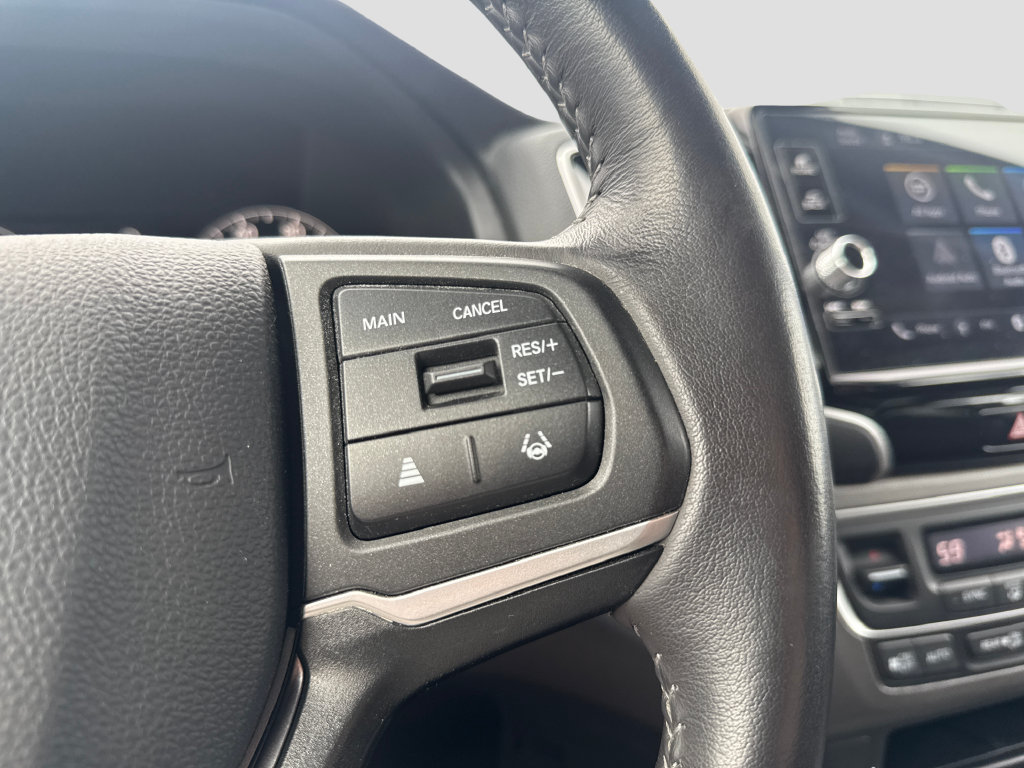 Used 2025 Honda Ridgeline Sport image 12