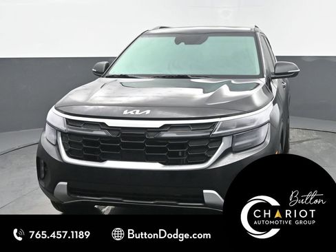 Used 2025 Kia Seltos SX w/ SX Sunroof Package image 1