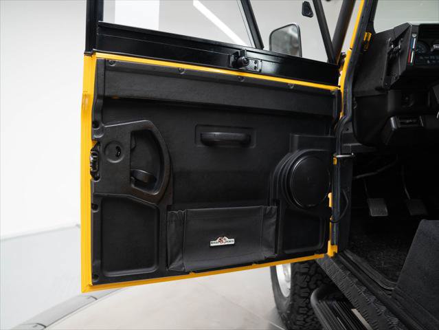 Used 1995 Land Rover Defender 90 AWD/4WD image 18