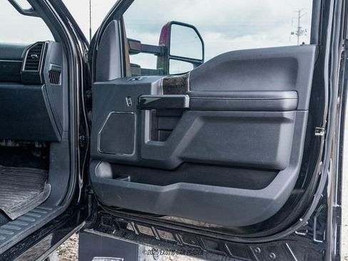 Used 2022 Ford F550 4x4 Crew Cab Super Duty image 53