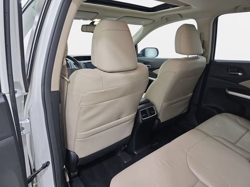 Used 2015 Honda CR-V EX-L image 12