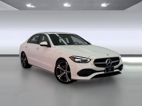 Used 2024 Mercedes-Benz C 300 Sedan image 6