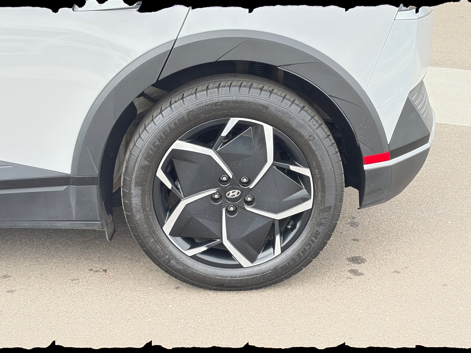 Certified 2024 Hyundai Ioniq 5 SEL AWD/4WD image 24
