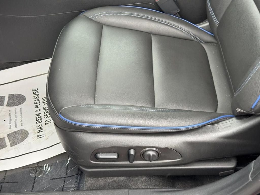 Used 2026 Buick Envista Sport Touring w/ Convenience I Package FWD image 26