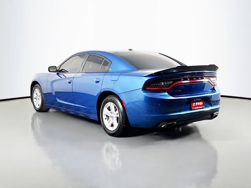 Used 2021 Dodge Charger SXT w/ Leather Interior Group image 3