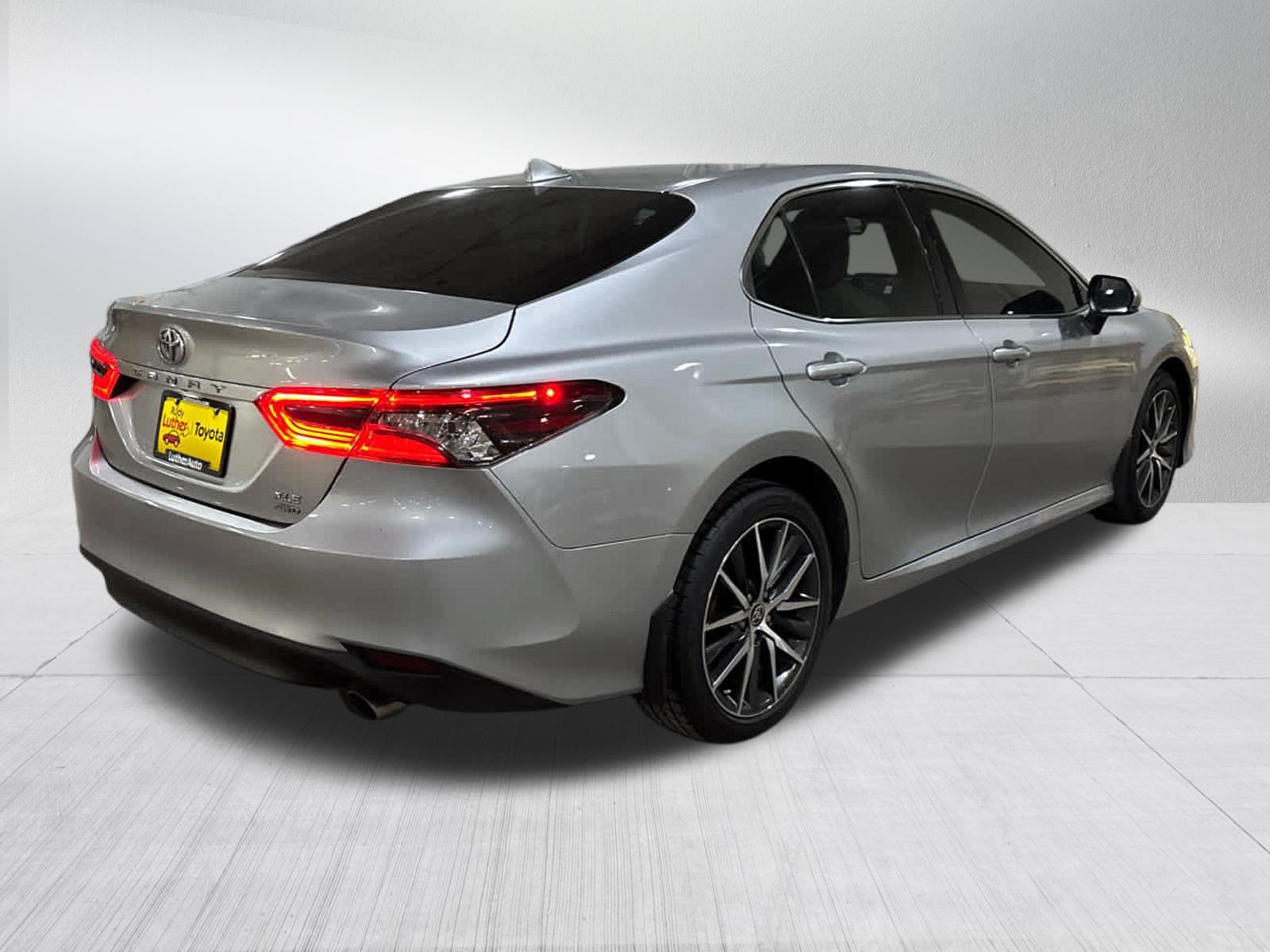 Certified 2023 Toyota Camry XLE w/ Cold Weather Package AWD/4WD image 5