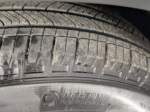 Used 2025 Ford Escape Active FWD image 10