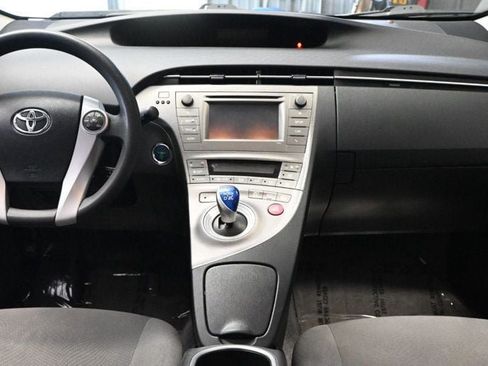 Used 2013 Toyota Prius Two FWD image 11