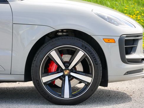 Certified 2025 Porsche Macan S AWD/4WD image 14