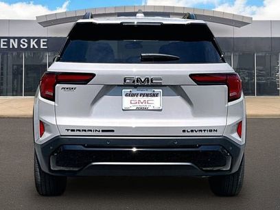New 2026 GMC Terrain Elevation w/ Elevation Premium Package