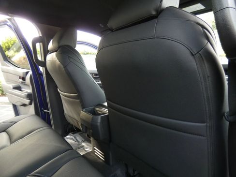 Used 2025 Toyota Tacoma SR5 image 46