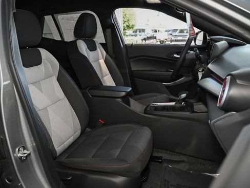 New 2026 Chevrolet Trax RS image 32