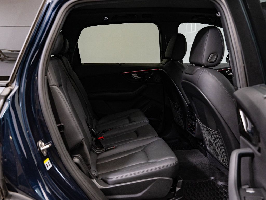 Used 2023 Audi Q7 3.0T Premium Plus AWD/4WD image 46