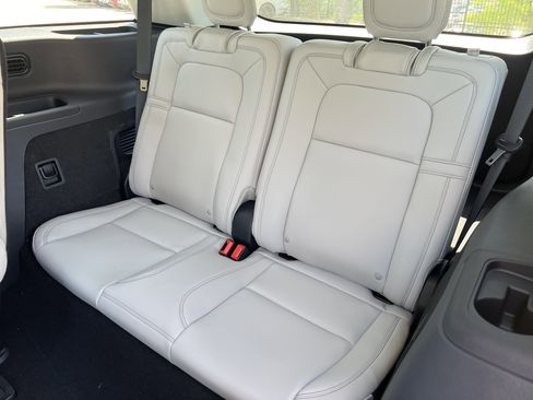 New 2025 Lincoln Aviator Reserve image 31