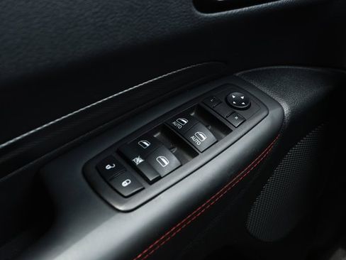 Used 2024 Dodge Durango GT RWD image 23